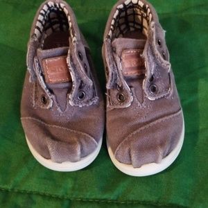Tom's toddler shoes
